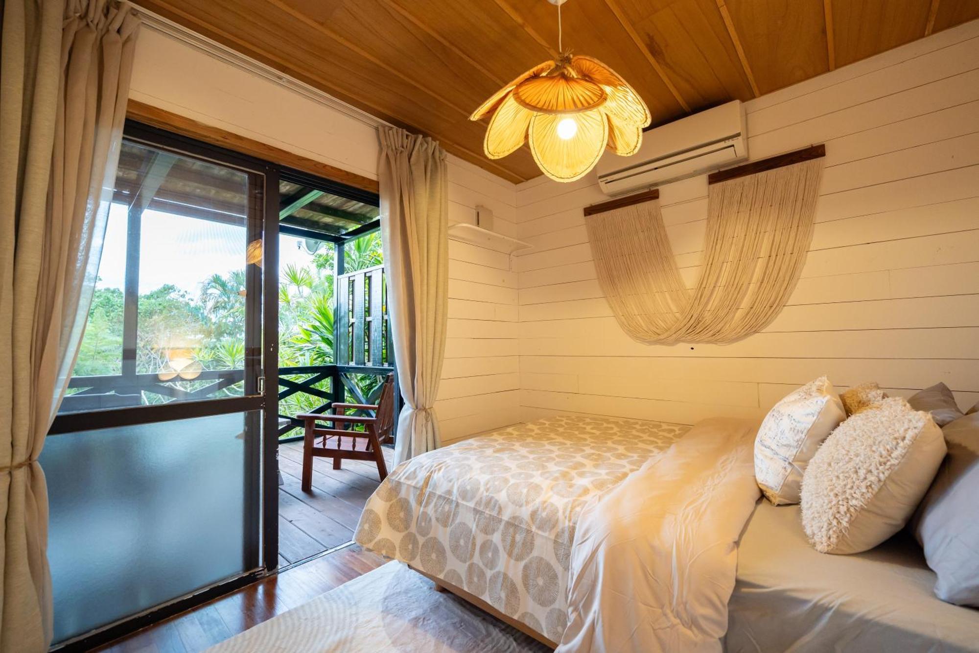 Mambo Hostel Okinawa Мотобу Экстерьер фото